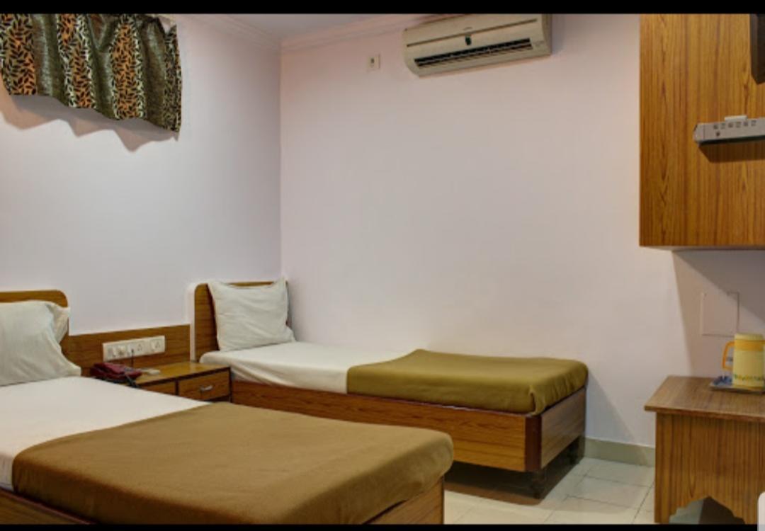 Hotel Super Mumbai Exteriör bild